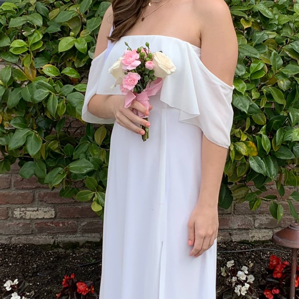 Tobi White Off-Shoulder Maxi Dress (XS)